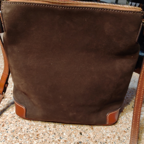 Dooney and Bourke handbag - Picture 4 of 11